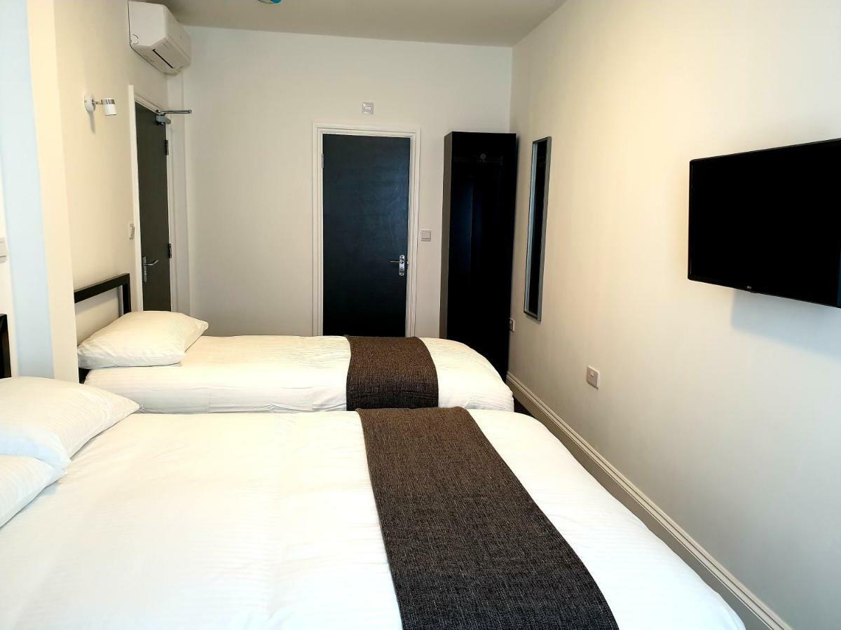 Wanstead Hotel Londra Dış mekan fotoğraf