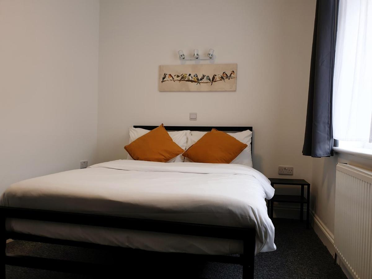 Wanstead Hotel Londra Dış mekan fotoğraf